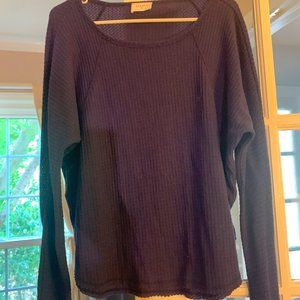 lightweight purple sweater from Everly size L